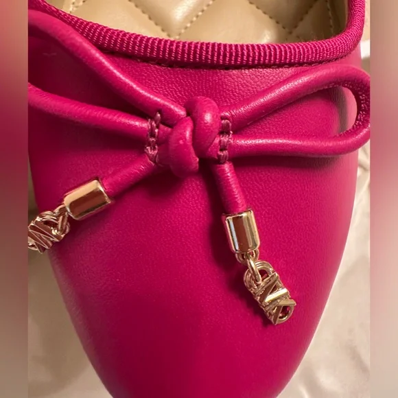 Michael Kors Nori Flex Flat Deep Fuchia 8M - Picture 5 of 5